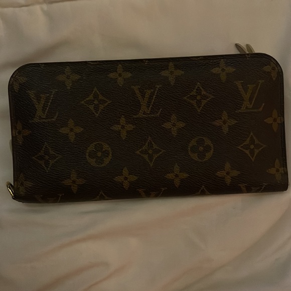 Authentic Louis Vuitton Insolite Wallet Pink Leopard inside - Picture 2 of 7